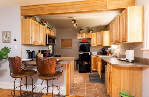 Altamont Casa | Adventure Basecamp- Updated Spanish Style home in Pacific Terrace neighborhood