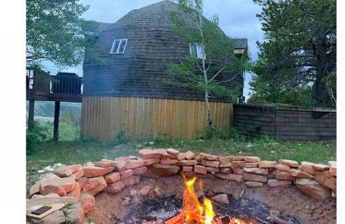 Casper Cabina | Adventure Dome - Wyoming Geodesic Cabin Escape