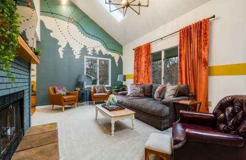 Massanutten Casa | Adventure Hub Hot Tub, Near Waterpark Ski & Golf