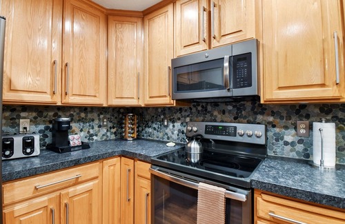 Midway Condominio | Adventure Hub~ski Resorts, Backcountry & Park City 3203 2 Bedroom Condo by RedAwning