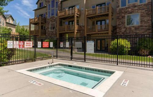Eden Casa | Adventure & Relaxation Awaits Near Powder Mountain Eden Utah All Season Retreat Golf and Ski Resort