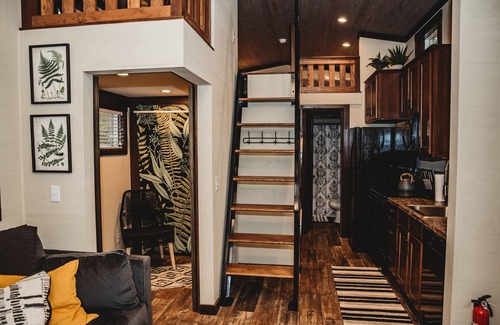 Tracy City Cabina | Adventurer at The Retreat at Water's Edge