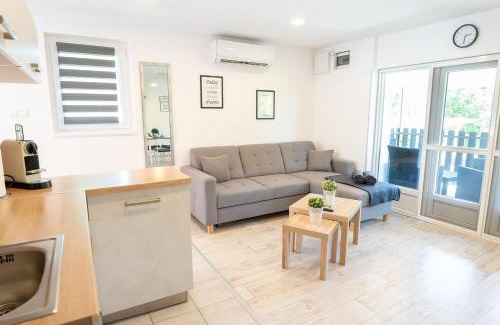 Orfu Casa | Ady Apartmanház
