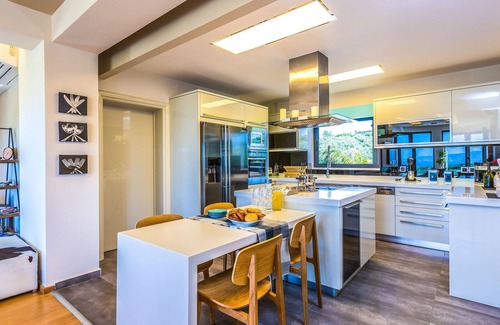Kontomari Villa | Aegea Villa Chania: 5' to Beach / Private Heated Pool / Sea View / Gym