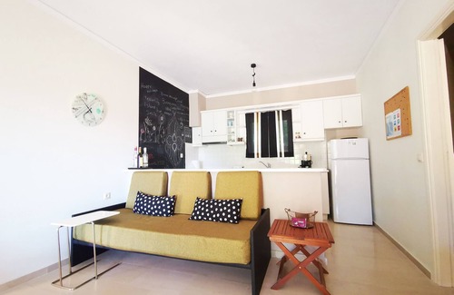 Vatos Apartamento | AELIA APARTAMENTO ERMONES