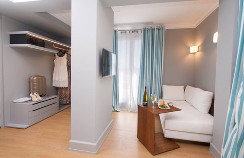 Argostoli Town Hotel | Aenos Hotel