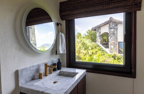 East End Apartamento | Aerial Joy Room