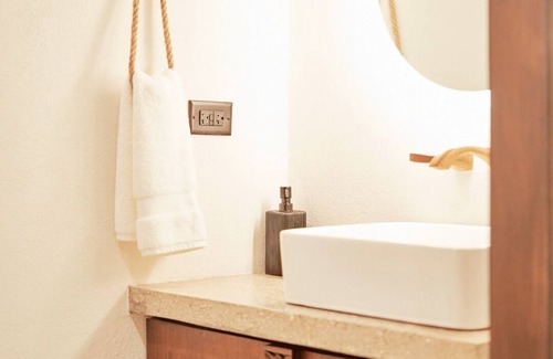 East End Apartamento | Aerial Tranquility Room