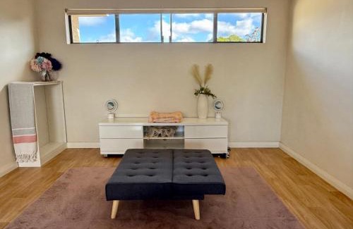 Redcliffe Casa | Aeris Luxe Stay