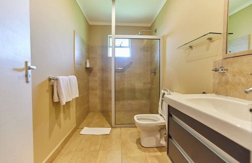 Nairobi West Hotel | Aero Club of East Africa