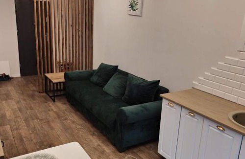 Oradea Apartamento | AES 3