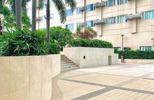 Pembo Apartamento | Aesthetic Condo near SM Aura