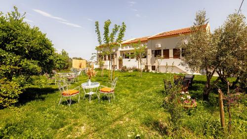 Nea Rodha Apartamento | Aether Green Apartments