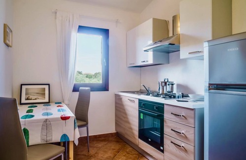 Murta Maria Apartamento | Affittacamere Insula - Maddalena
