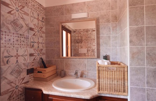 Murta Maria Apartamento | Affittacamere Insula - Maddalena