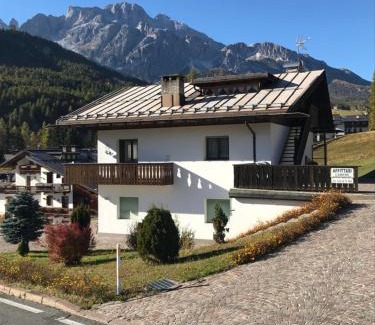 Cortina d'Ampezzo Casa | Affittacamere Iragidor