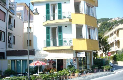 Laigueglia Casa | Affittacamere Montecarlo