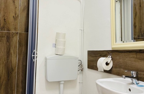 Livorno Casa | Affittacamere The Shuttle
