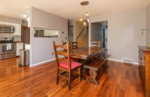 Rapid City Casa | Se admiten mascotas, 5 habitaciones, 4 baños en Black Hills