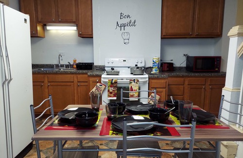 Jeannette Apartamento | AFFORDABLE 1Bd/1Ba Apartment A