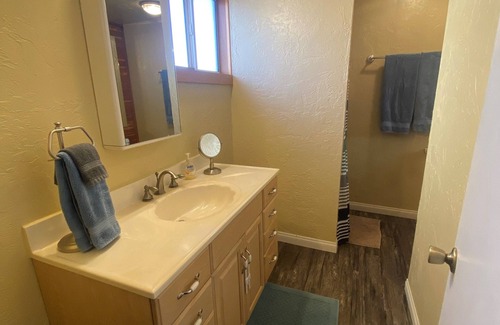 Yuma Casa | Affordable 2 Bedroom River Cabin, Martinez Lake