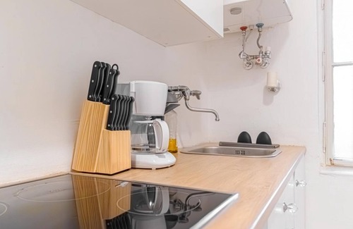 Wahring Apartamento | Affordable 2BR Apt -Perfect for Longstays