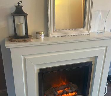 Newark upon Trent Casa | Affordable 3 Bedroom House,Sleeps 5,Free parking,close to City, Home from Home