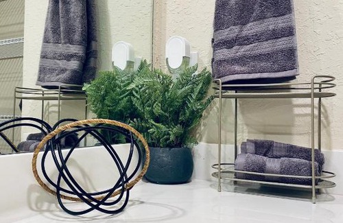 East Point Apartamento | Affordable Airport Layover