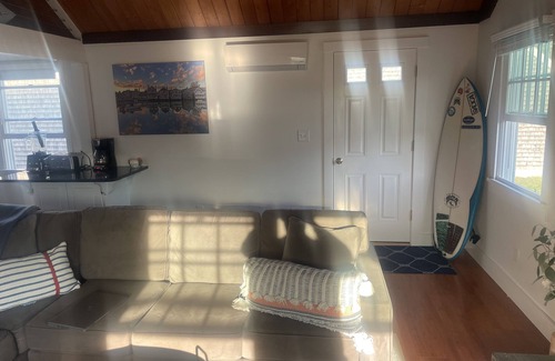 Nantucket Casa | AFFORDABLE, COMFORTABLE & CLEAN Mid-Island South of Town House