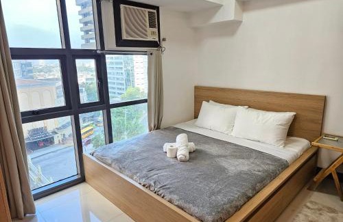 Pinagsama Apartamento | Affordable Condo Suite with 150mbps WIFI and Netflix