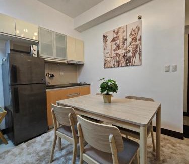 Pinagsama Apartamento | Affordable Condo Suite with 150mbps WIFI and Netflix