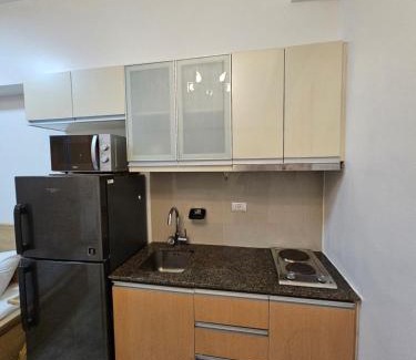 Pinagsama Apartamento | Affordable Condo Suite with 150mbps WIFI and Netflix