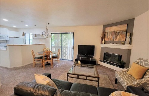 Englewood Condominio | AFFORDABLE DTC CONDO - 2ND FLOOR