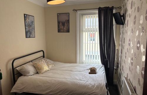 Blackpool Town Center Hotel | Affordable Golden Mile Hotel In Blackpool Close To The Beach And Blackpool City Centre