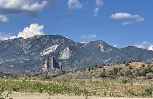 Hotchkiss Casa | Affordable lodging located perfectly for hunters and skiers
