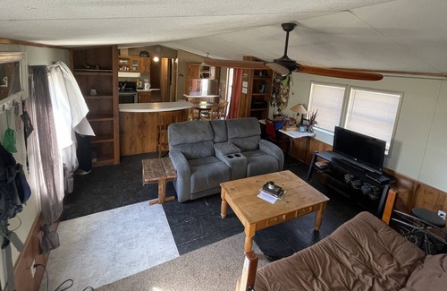 Hotchkiss Casa | Affordable lodging located perfectly for hunters and skiers