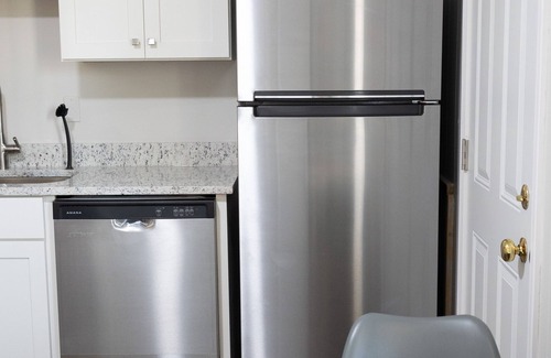 Midtown Apartamento | Affordable Luxury Midtown Apartment - Free Private Parking