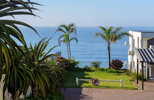 Umdloti Apartamento | Affordable, magnificent Sea View Apartment
