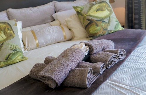 Umdloti Apartamento | Affordable, magnificent Sea View Apartment