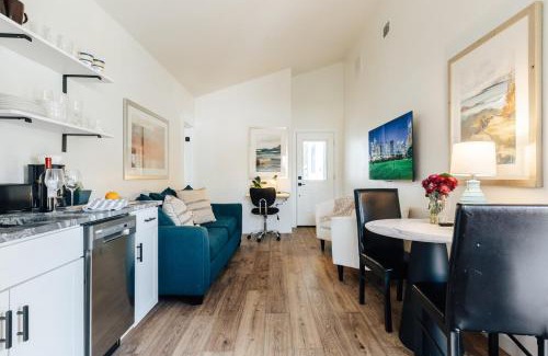 West Congress Casa | Affordable & New at Heart of SoCO Eateries King Bed Rain Shower Big Fence Yard