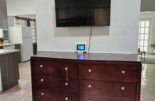 Tibes Casa | Affordable Room w/ Private Bathroom