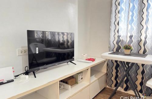 Alabang Apartamento | Affordable Stay with Free Pool, Netflix & Wifi Alabang SC4