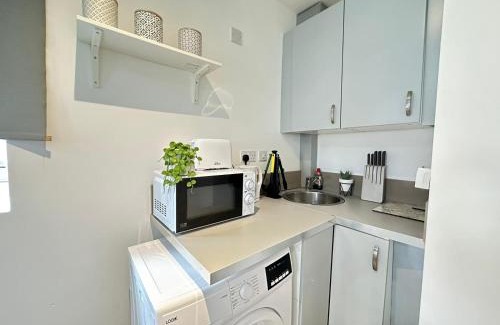 Kensal Green Apartamento | Affordable Studio Apartment In London