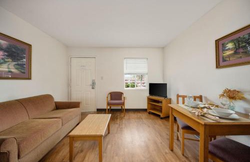 Conover Apartamento | Affordable Suites Conover/Hickory
