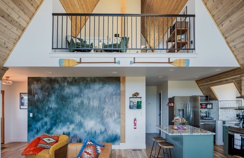 Chiloquin Cabina | Aframe Escape|Mtn&Lake Views|Spa|GameRoomlTheatre|Stargazing|Basecamp