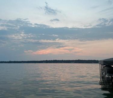 Sturgis Casa | Aframe Lake Hottub, shared pet friendly low fee