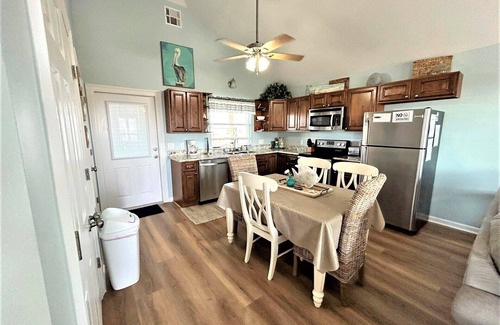 Golden Meadow Casa | Afrayed Knot Waterfront- Coastal Realty Group