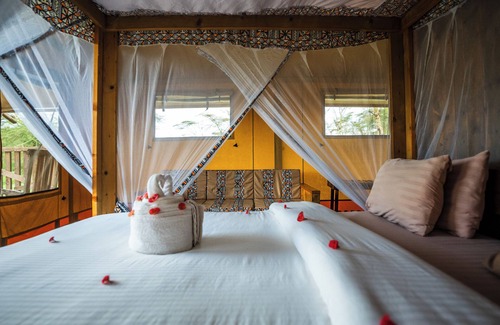 Mto wa Mbu Cabina | Africa Safari Manyara Escarpment