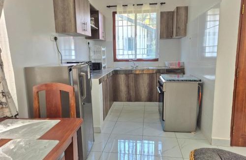 Diani Beach Hotel | African Dream Cottages - Diani Beach