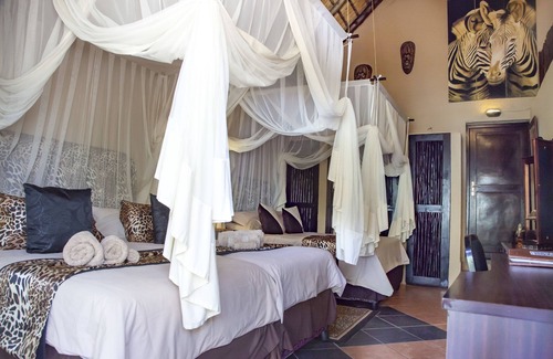 Hoedspruit Cabina | African Rock Lodge